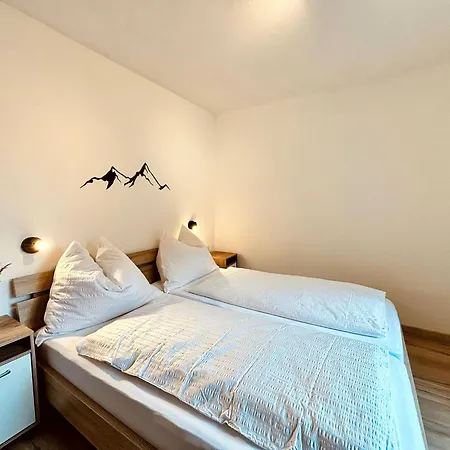 Christl Appartement *